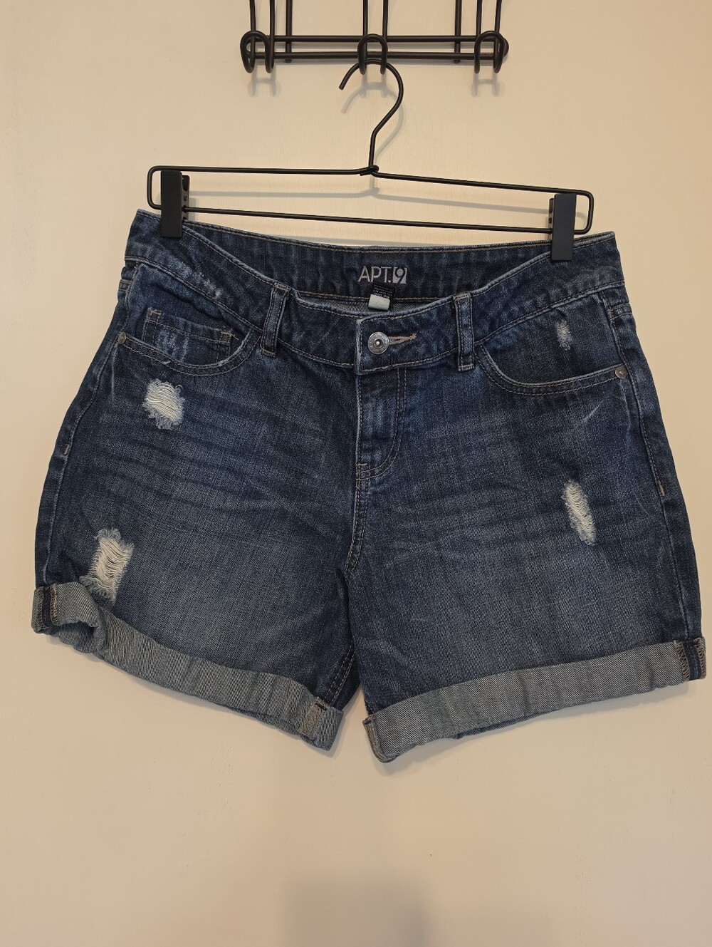 Apt. 9 Cuffed Denim Shorts Size 8